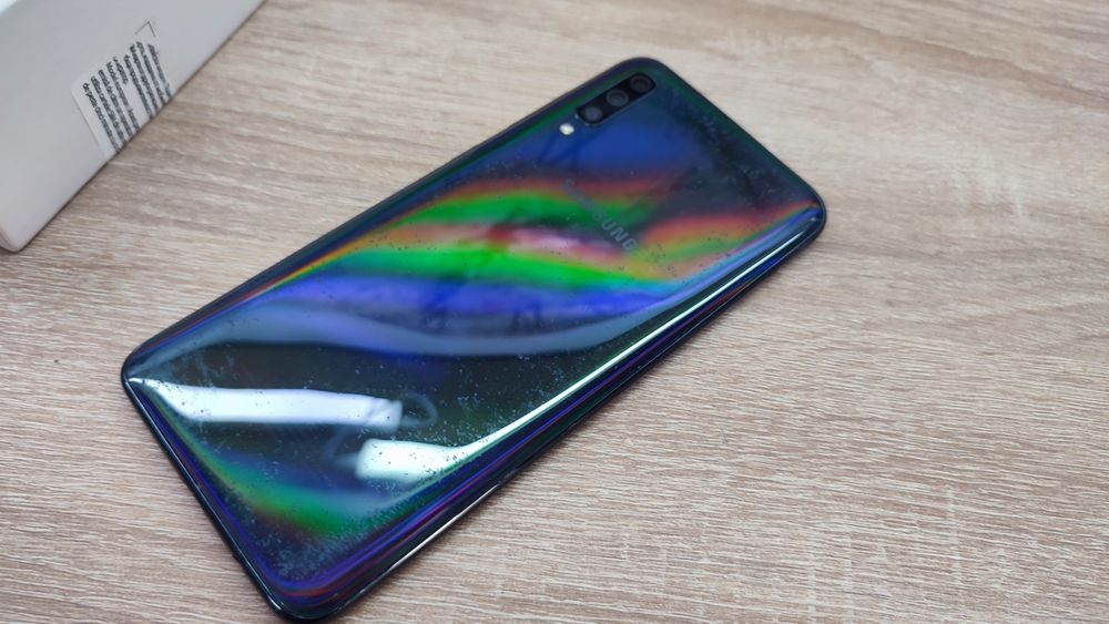 Samsung A70 Blue 128GB 6Gb RAM 349.99 Lei