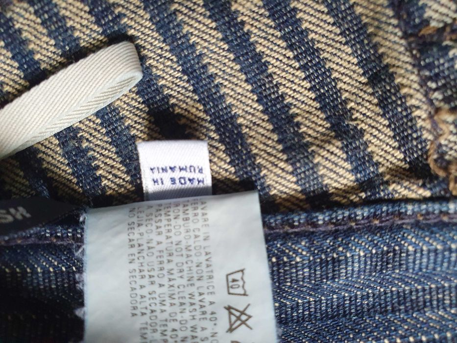 Blugi ARMANI barbati - Marimea 33 (Talie 85 cm)