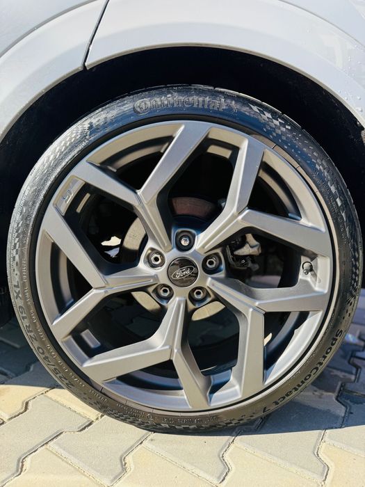 Ford puma 1.0 ecoboost 155cp st line