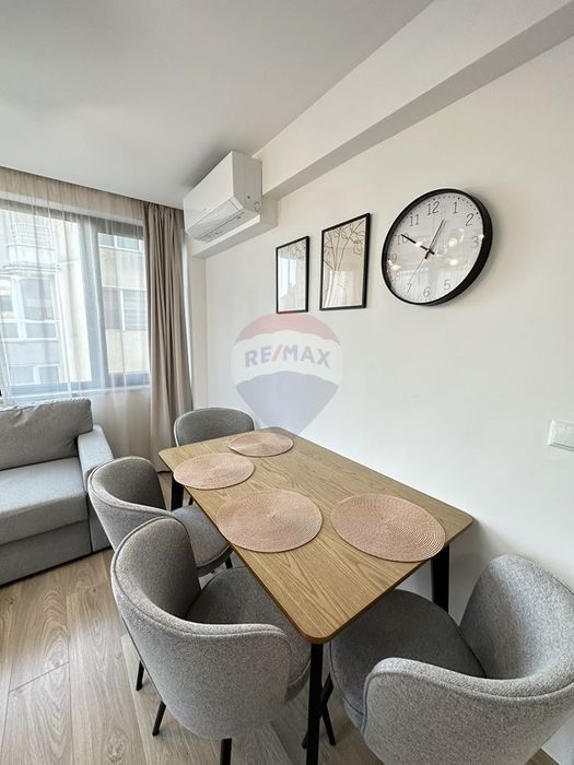 Дава се под наем Тристаен апартамент в Варна, Център - 80 кв.м за 765 € - Снимка #4