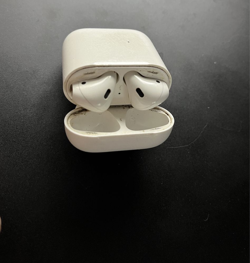 Apple airpods gen1