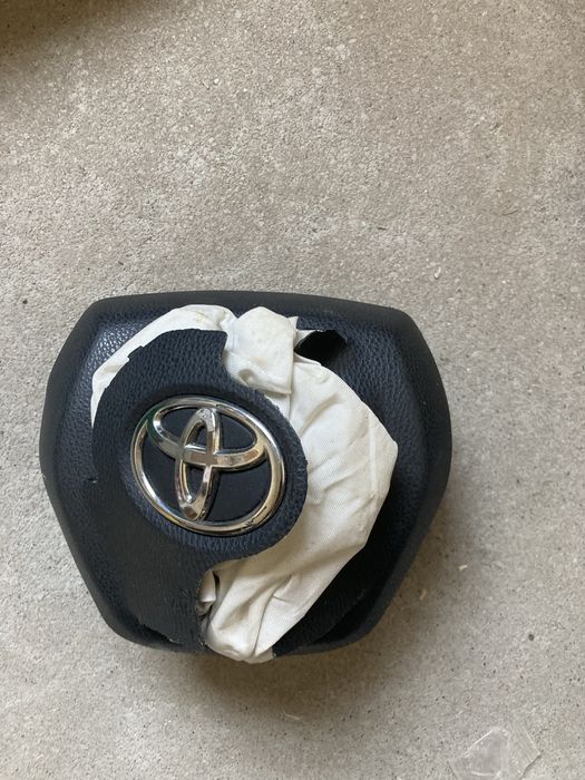 Подушка руля Toyota Camry 70