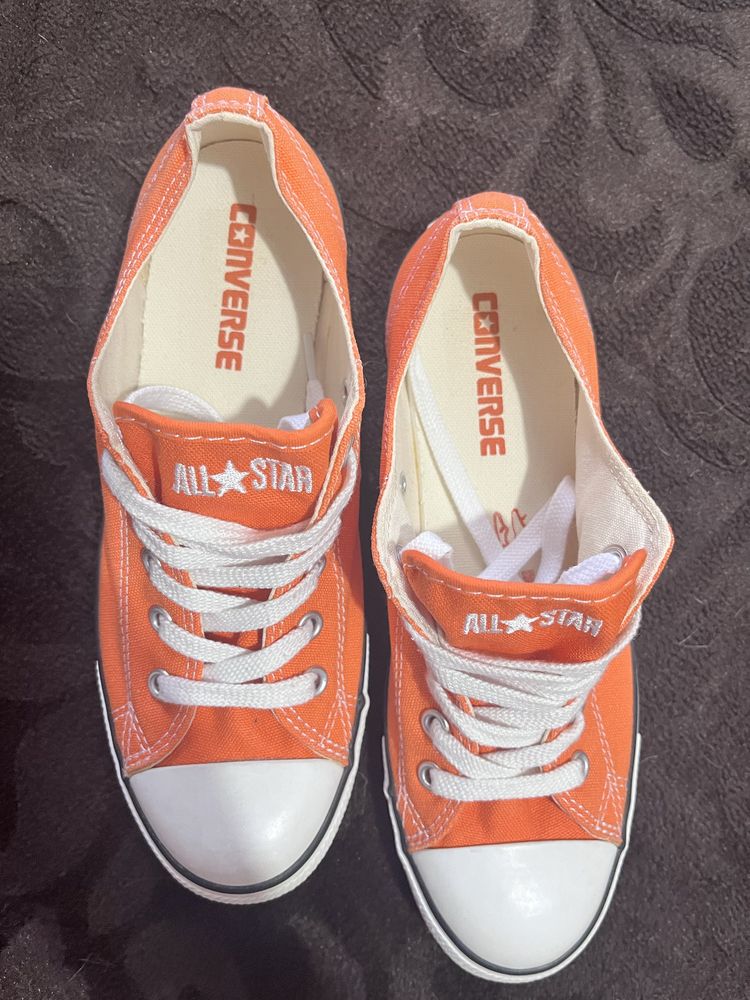 Дамски кецове CONVERSE