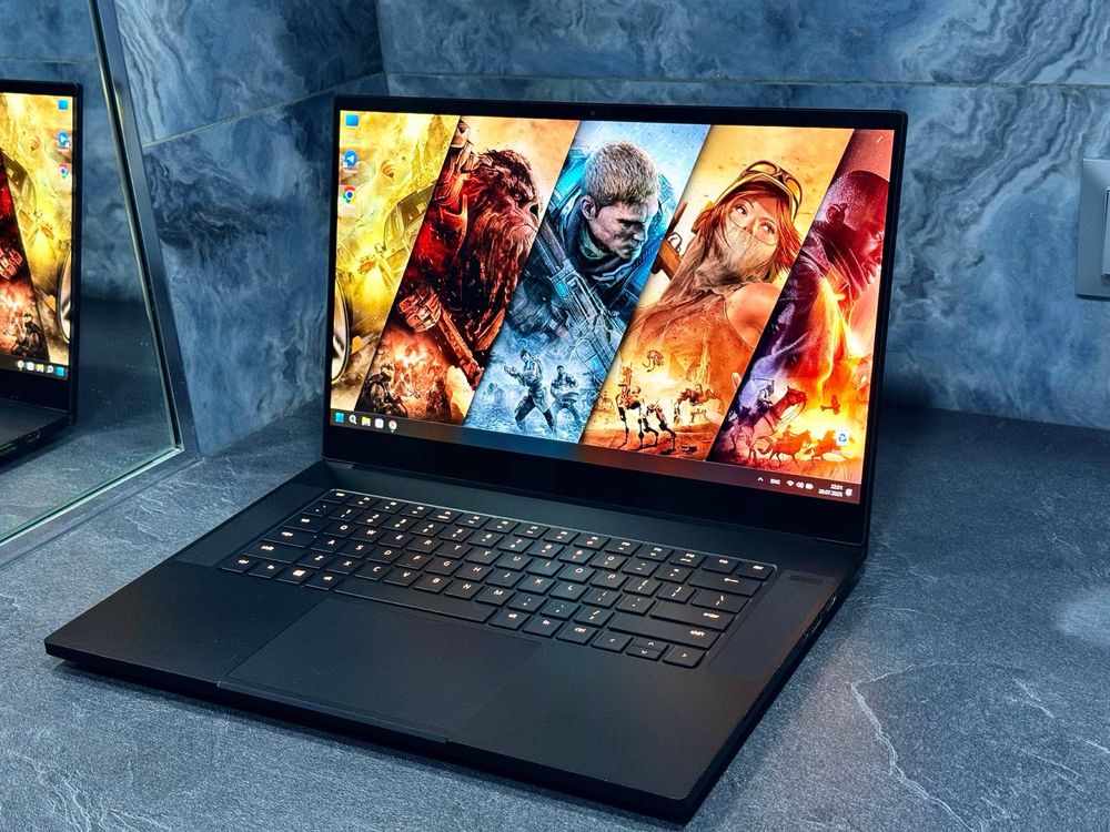 Razer Blade 15 i7-10875H/32/2TB SSD/RTX 2080 Super/Сенсорный 4K Oled