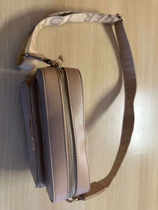 Чанта Tommy Hilfiger