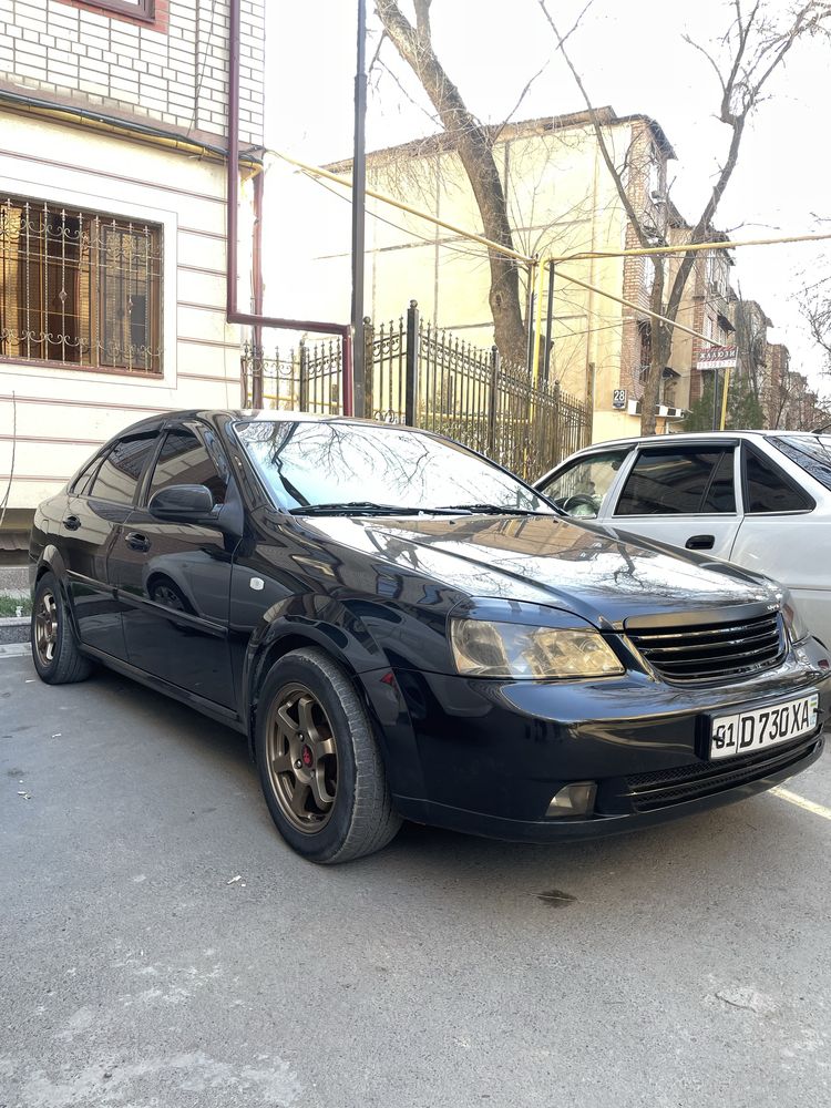 lacetti 2011 год