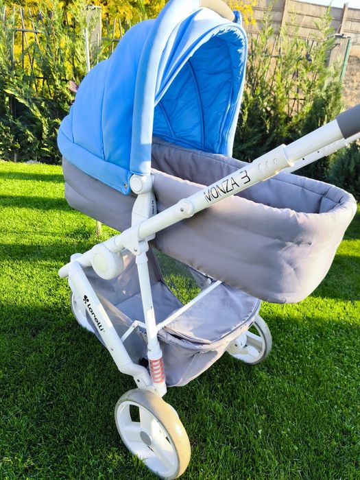 Vând cărucior Lorelli monza 3 + scoica + geanta in set