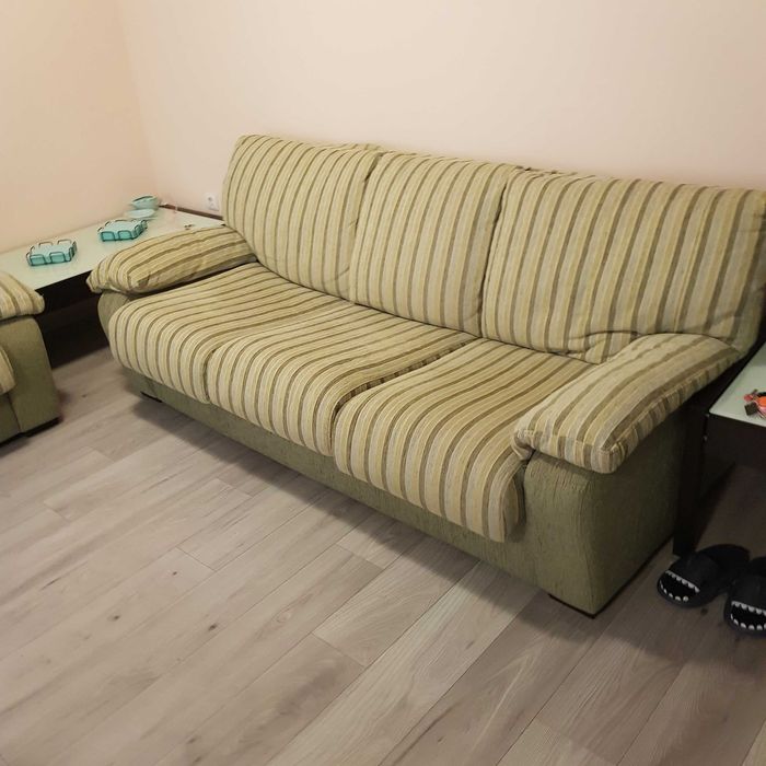 Комплект дивани, употребявани.