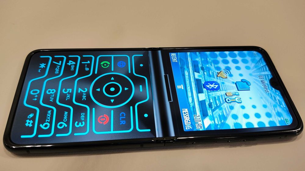 Telefon Motorola razr 40 ultra, Dual SIM, 8GB RAM, 256GB,, Black, NOU