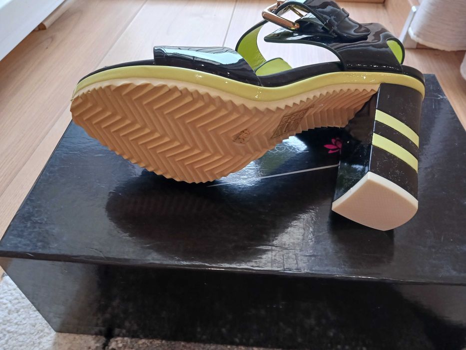 Нови дамски сандали "Hammerstein" 38 номер