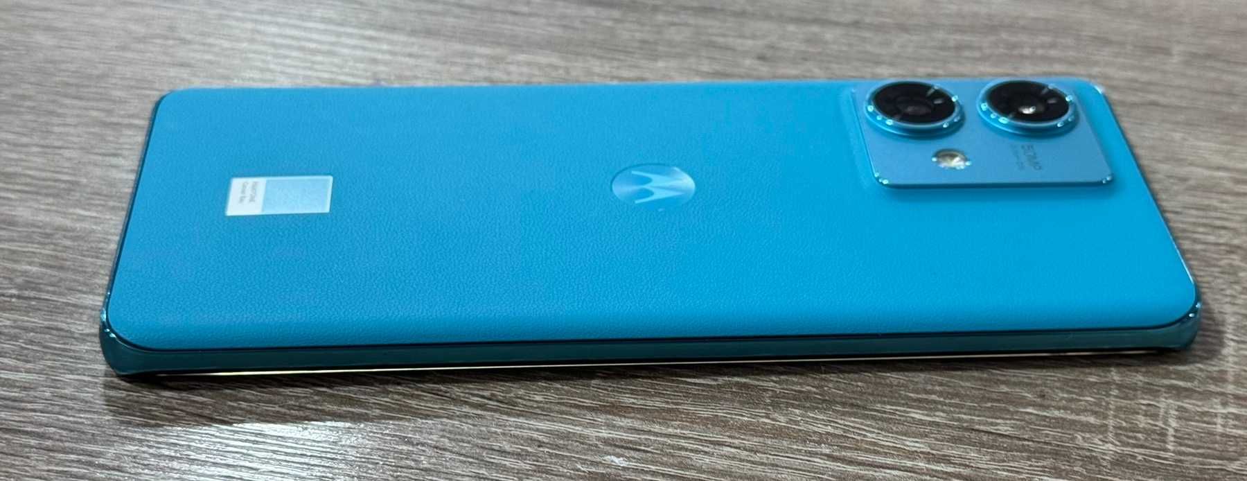 Телефон Motorola Edge 40 Neo 255/12gb
