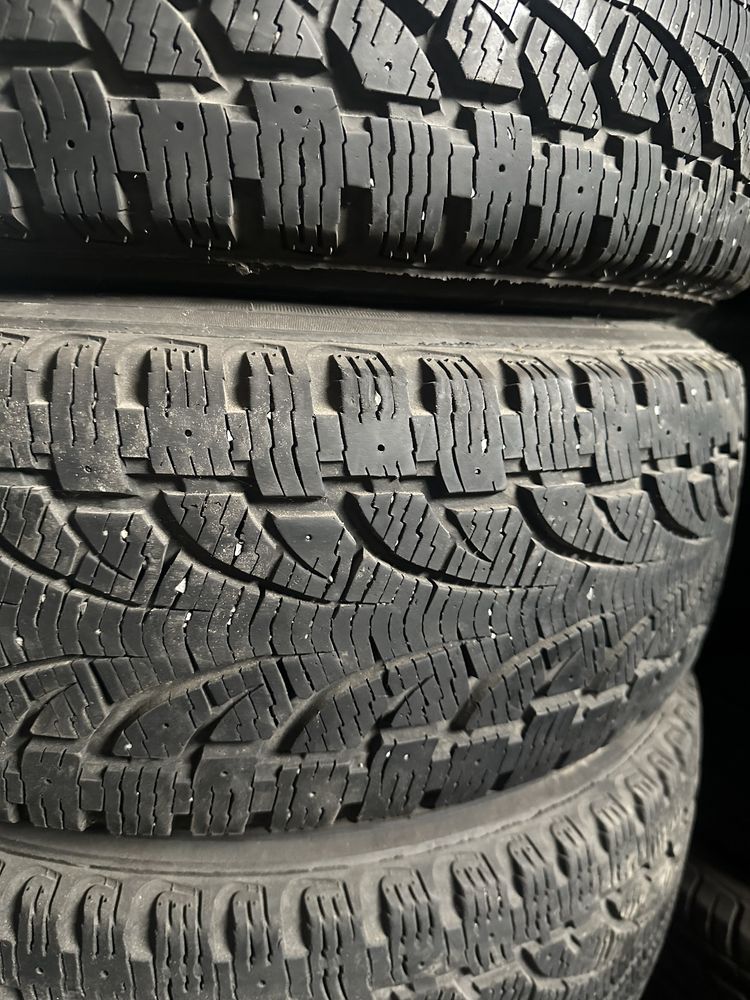 Зимни гуми с джанти за VW T4,T5 225/60/17 4броя