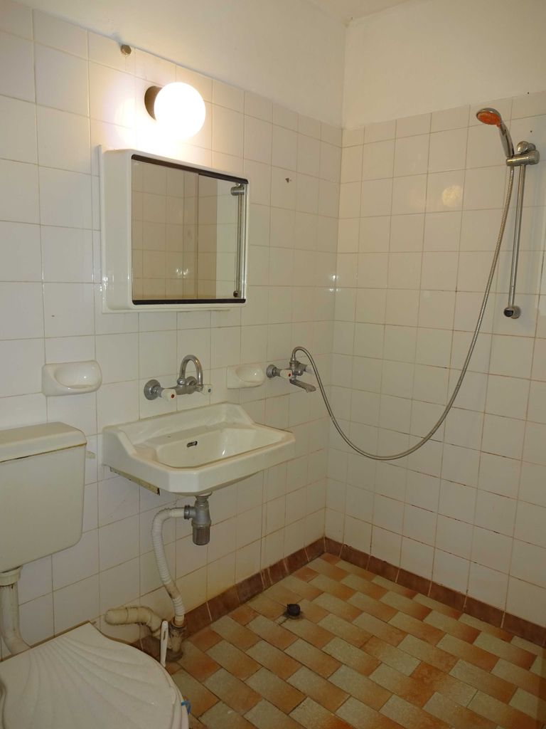 Дава се под наем Двустаен апартамент в Варна, Възраждане 3 - 48 кв.м за 229.5 € - Снимка #5