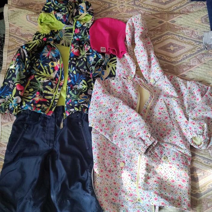 Ветровка, куртка, штаны, шапка р. 104