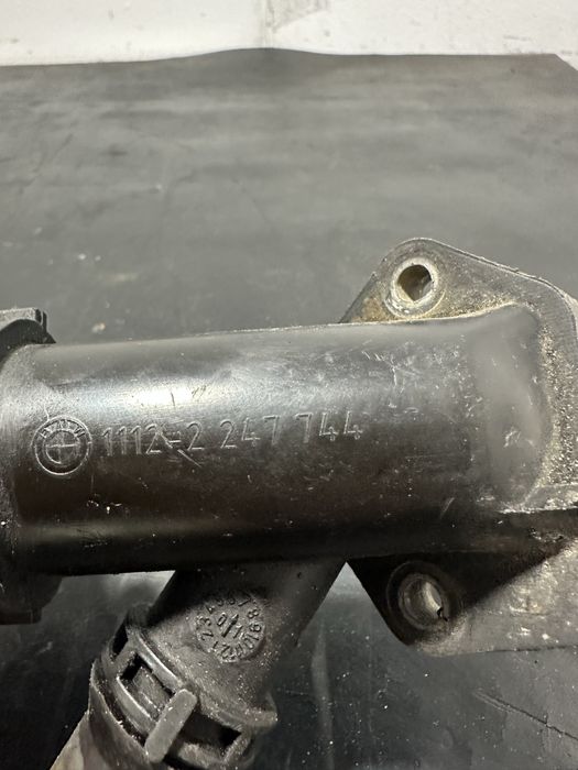 Carcasa termostat distribuitor apa BMW Seria  3 E46 330d 3.0diesel M57