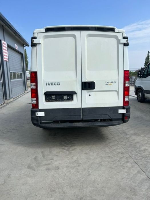 DEZMEMBREZ Piese Auto IVECO Daily Motor 2.3 Diesel Euro 4 Cutie de viteze Manuala 5 + 1 Trepte Punte Cardan Volan Stanga Plansa de Bord USA culisanta Spate