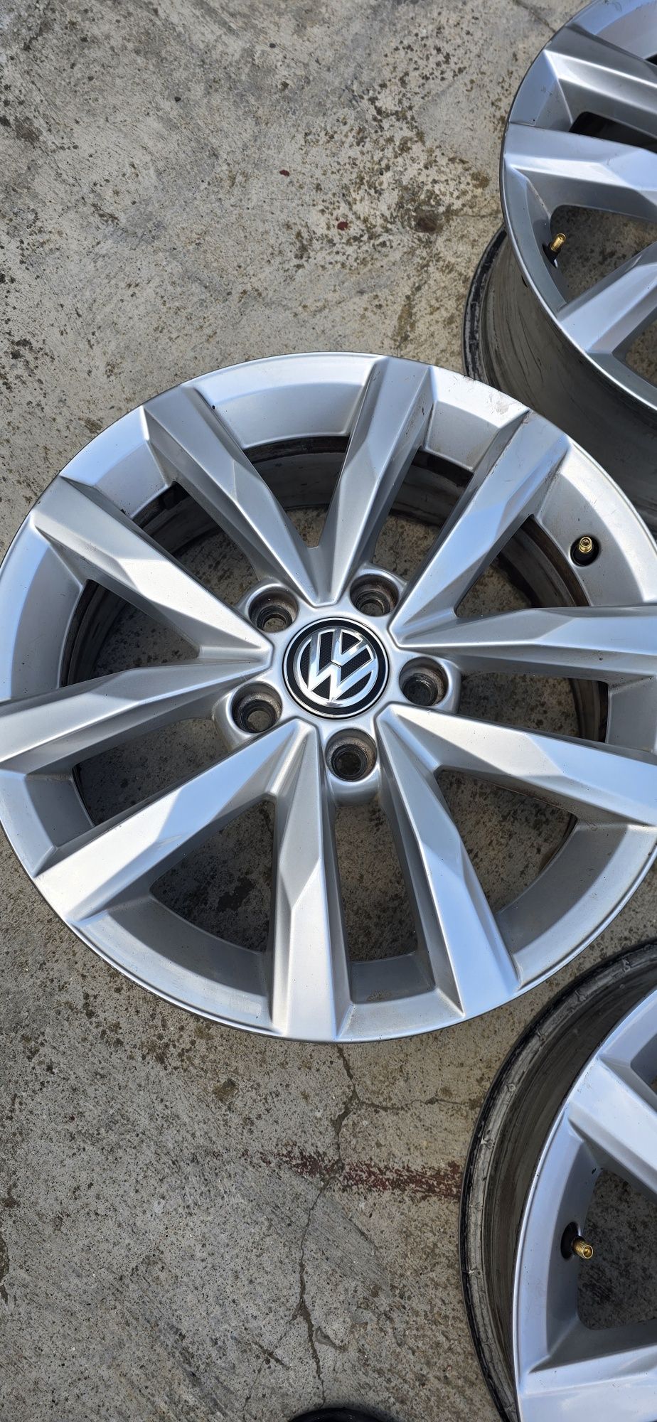 Jante Passat b8 pe 16