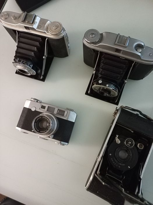 Pax M4, Zenith Agfa isolette  Kershaw 110 vintage aparate foto