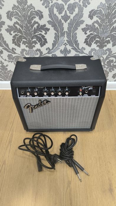 Гитара с комбиком Fender