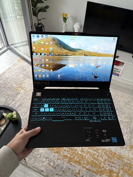 Laptop Gaming ASUS TUF F15 FX506HC cu procesor Intel® Core™ i5-11400H