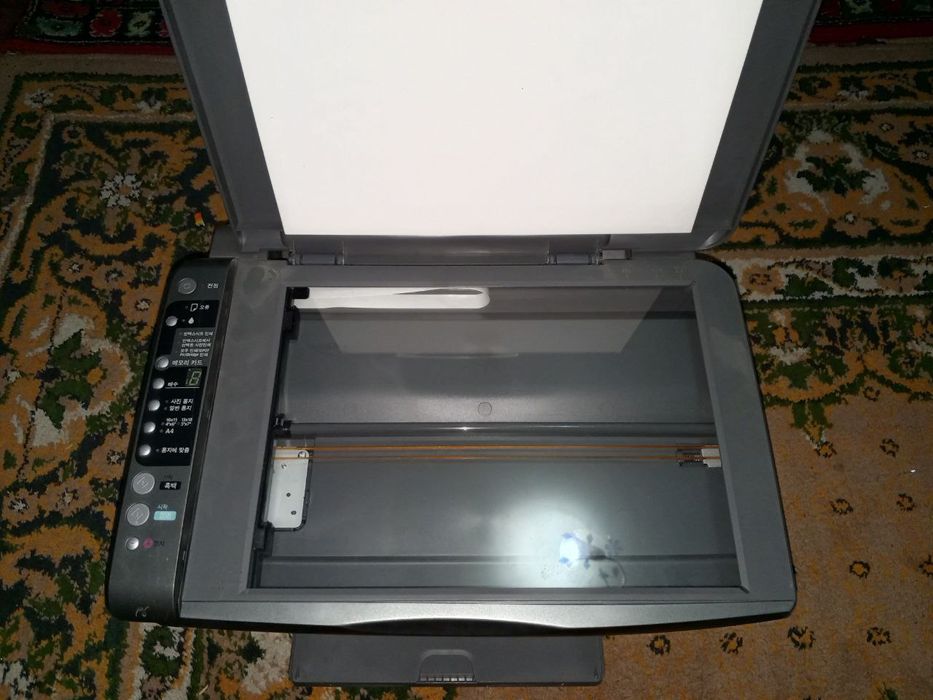 Цветной принтер EPSON STYLUS CX4905 сатылады