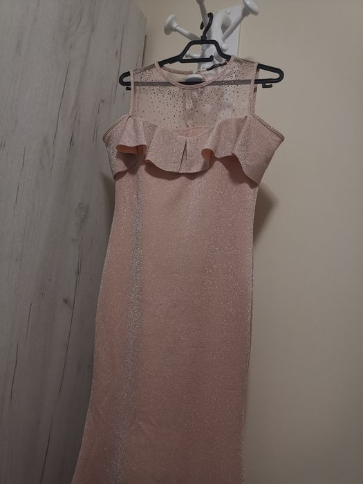 Елегантна стилна рокля