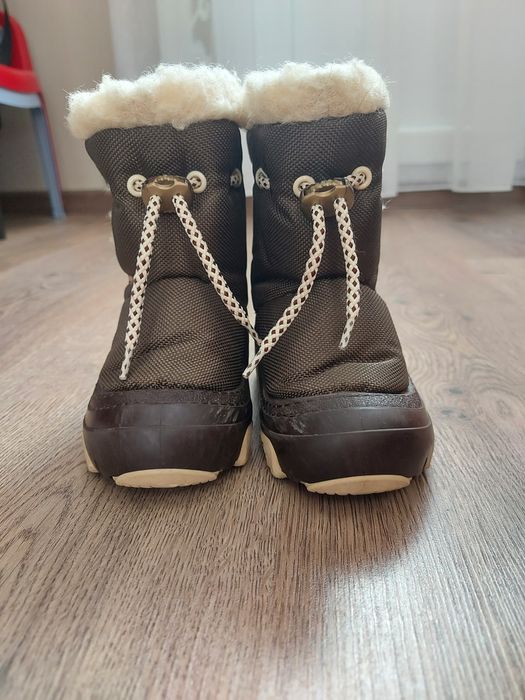 Ботуши demar с естествена вълна