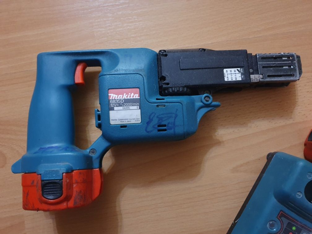 Аккумуляторный ленточный шуруповёрт Makita 6835D