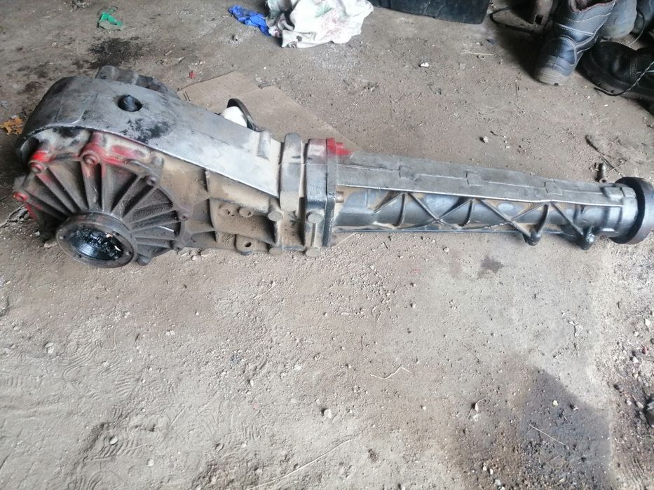 Задний редуктор audi 80 quattro