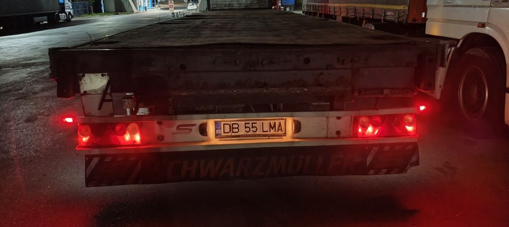 Semiremorca platformă