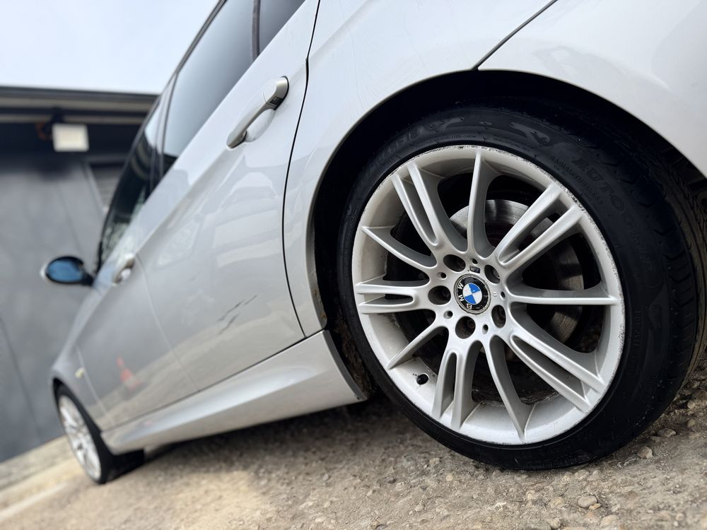 BMW E90 320d 163к.с.  седан  ///M pack НА ЧАСТИ