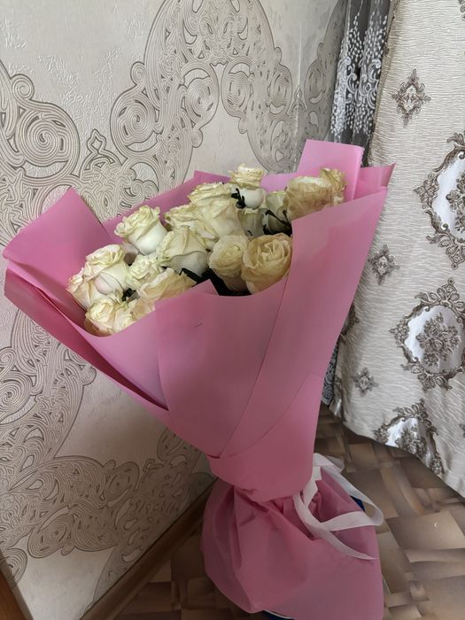 Метровый белый роза 31штук