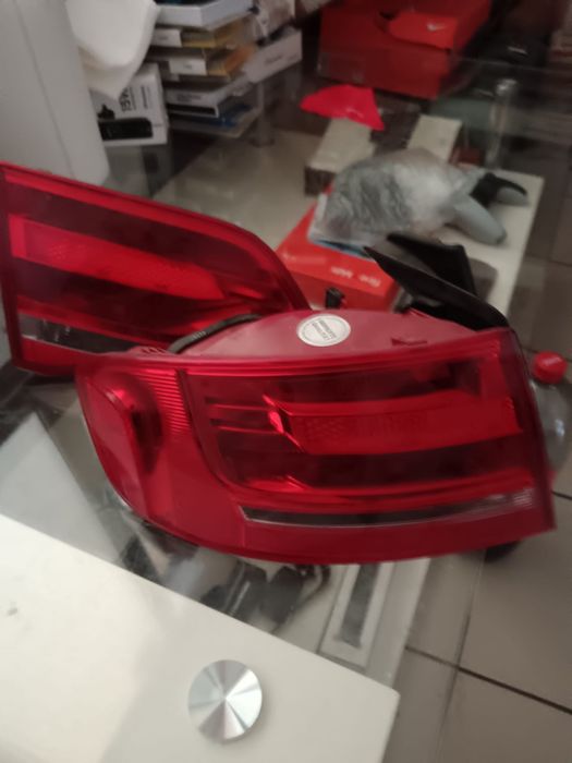 Vind Stopuri Audi A4