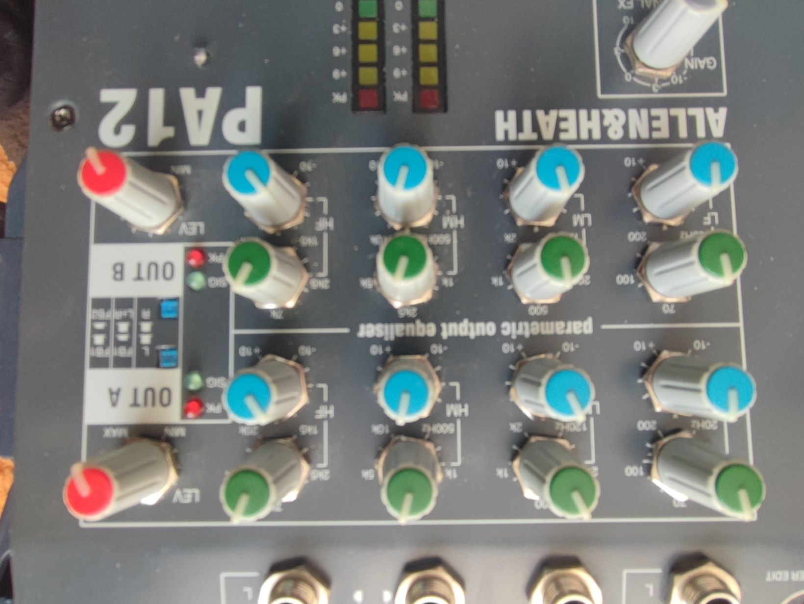 Allen heath pa12 с корекция на ефект