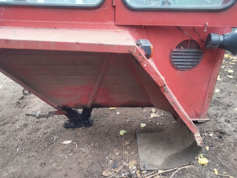 Cabină de tractor U650