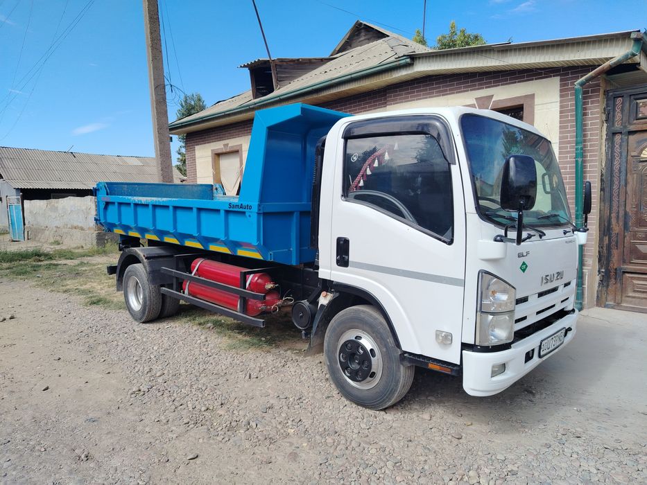 Исузи самасвал сотилади