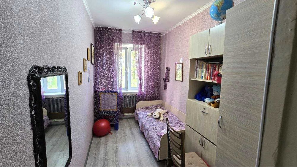 Продаю квартиру ул.Осиё Ц6"