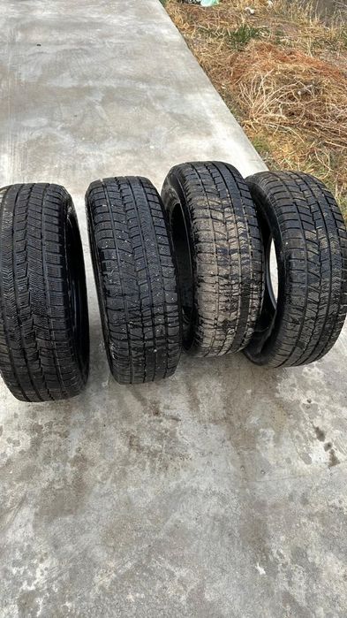 Шина зимный пошти новый