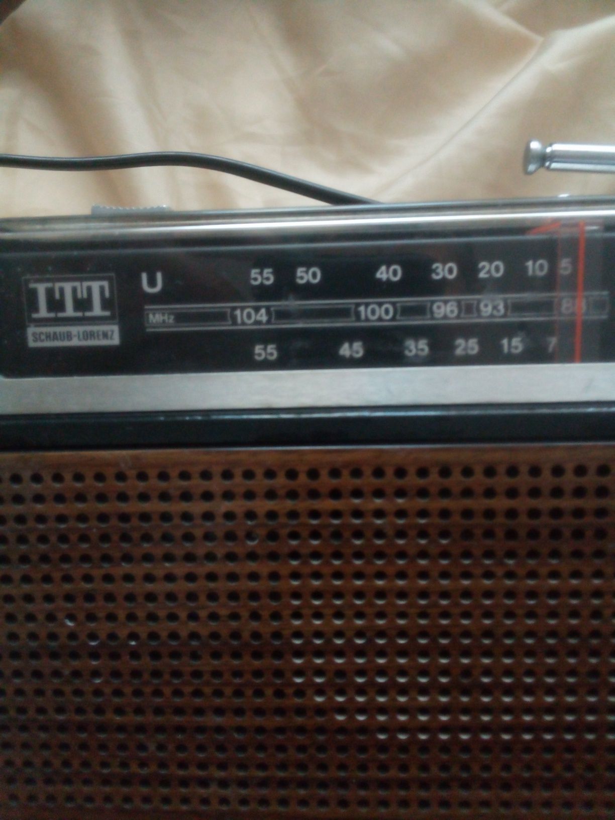 Radio vitange ITT schaub- lorenz, original