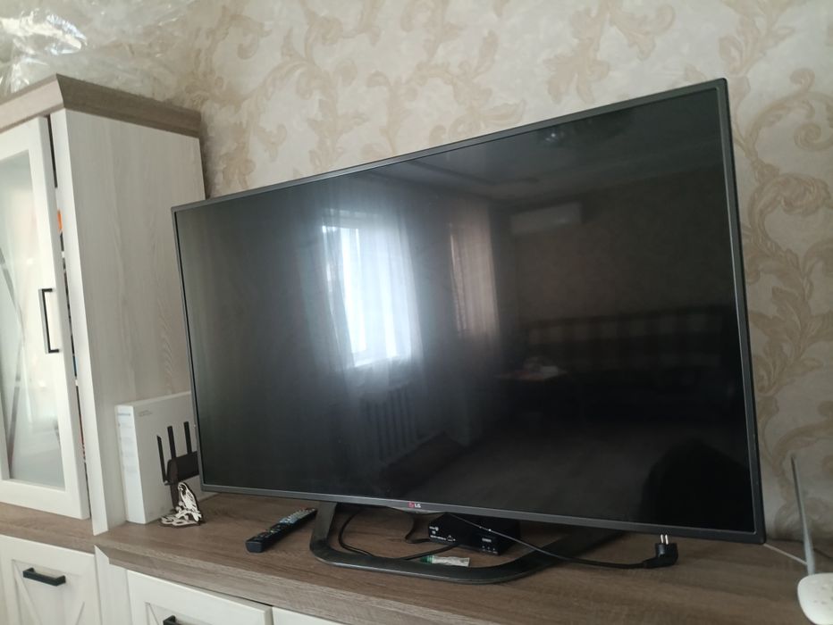Продам телевизор