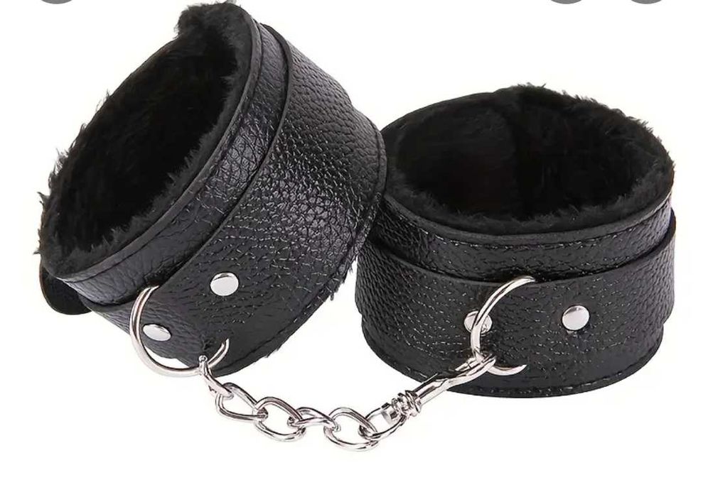 Плюшени белезници 4 цвята