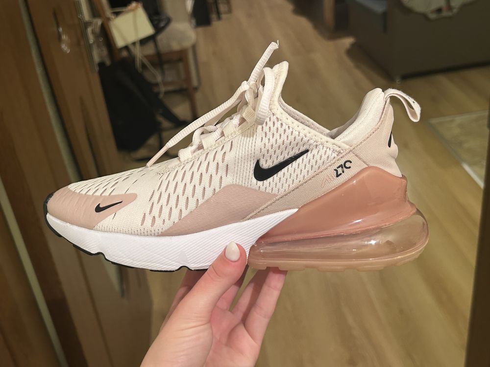 Nike air max 270