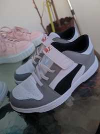 Puma marimea 34,5