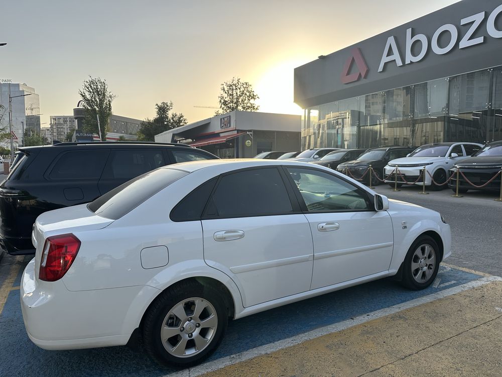Chevrolet Gentra 1.5 AT