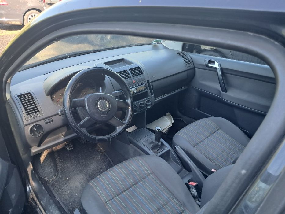 Vând sau dezmembrez VW Polo