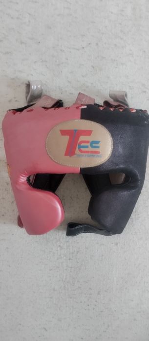 Шлем для бокса,ММА и других видов спорта