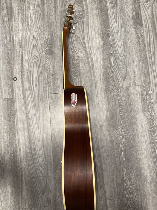 класическая гитара 6 струн, б/у в отличном состоянии