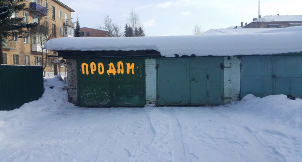 Продам гараж р-н площади