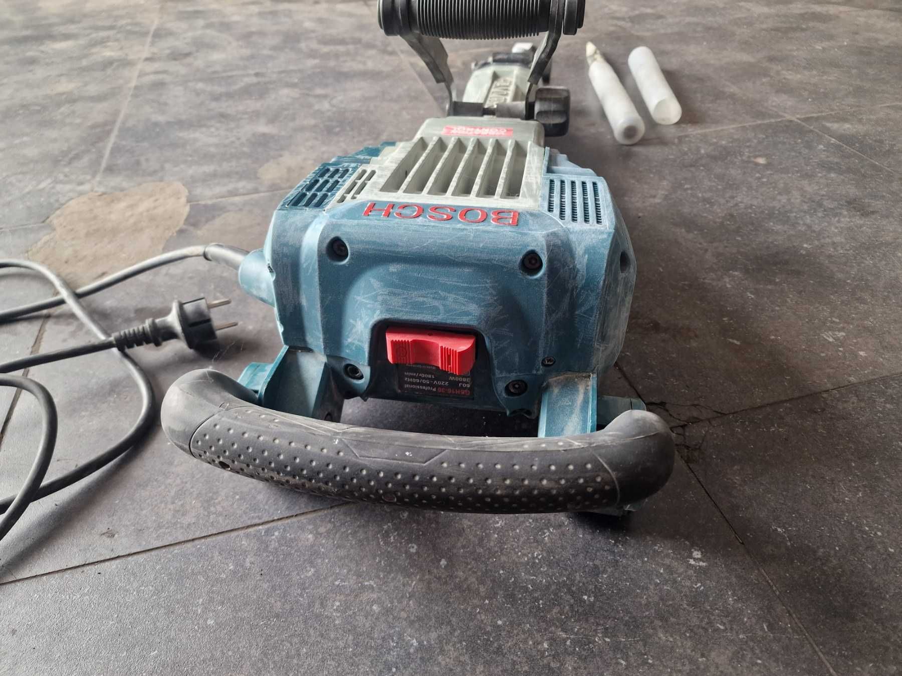 Електрически къртач Bosch GSH 16-30 PROFESSIONAL