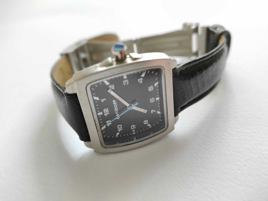 Часовник Davidoff